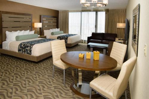 Boardwalk - Flagship Resort